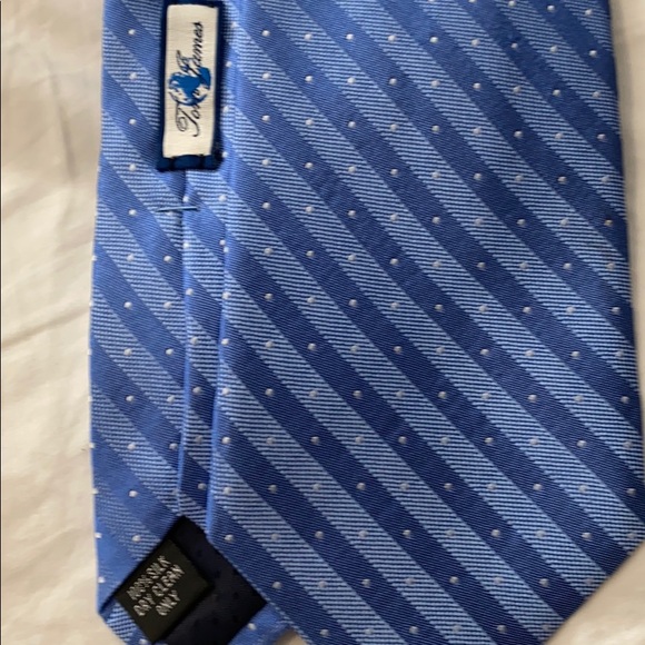 Tom James 100% silk ties - Picture 3 of 5